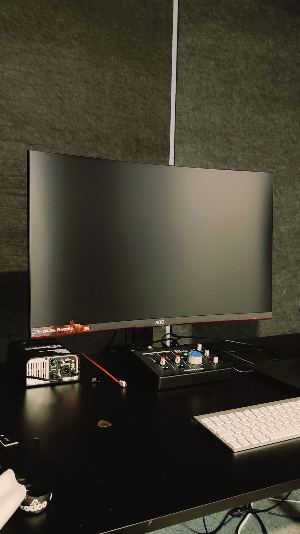 AOC C32G2ZE 32"-näyttö