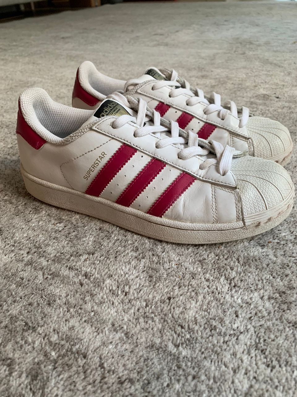 Adidas Superstar tennarit