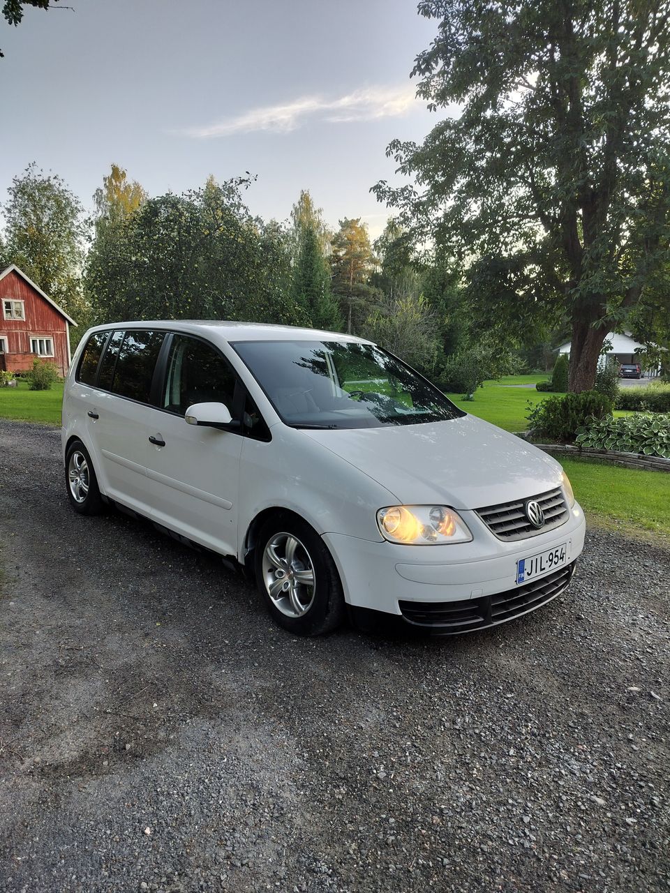 Vw touran osia.