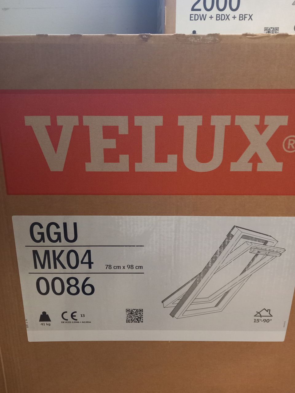 Velux kattoikkuna 78x98 ja asennussarja