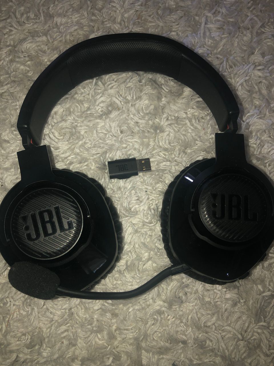 JBL Quantum 350 langattomat pelikuulokkeet