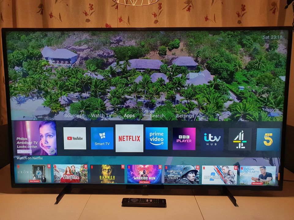 PHILIPS 55 4k uhd smart tv