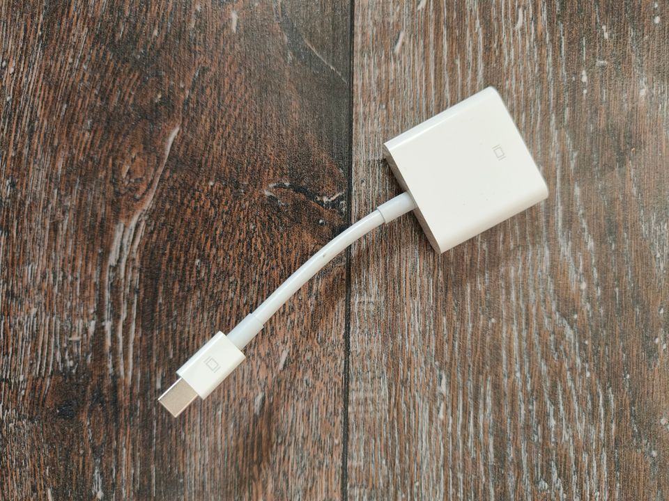 Apple A1305 Mini DisplayPort - DVI adapteri näytöille