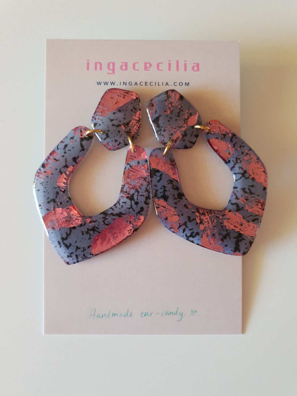 Ingacecilia-korvakorut