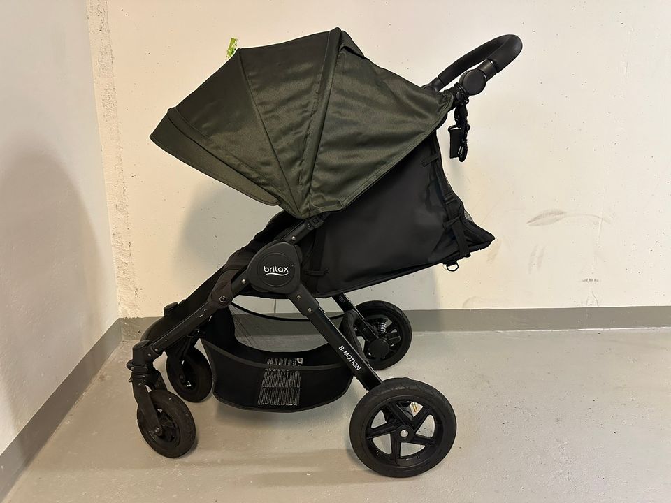 Britax B-motion rattaat.