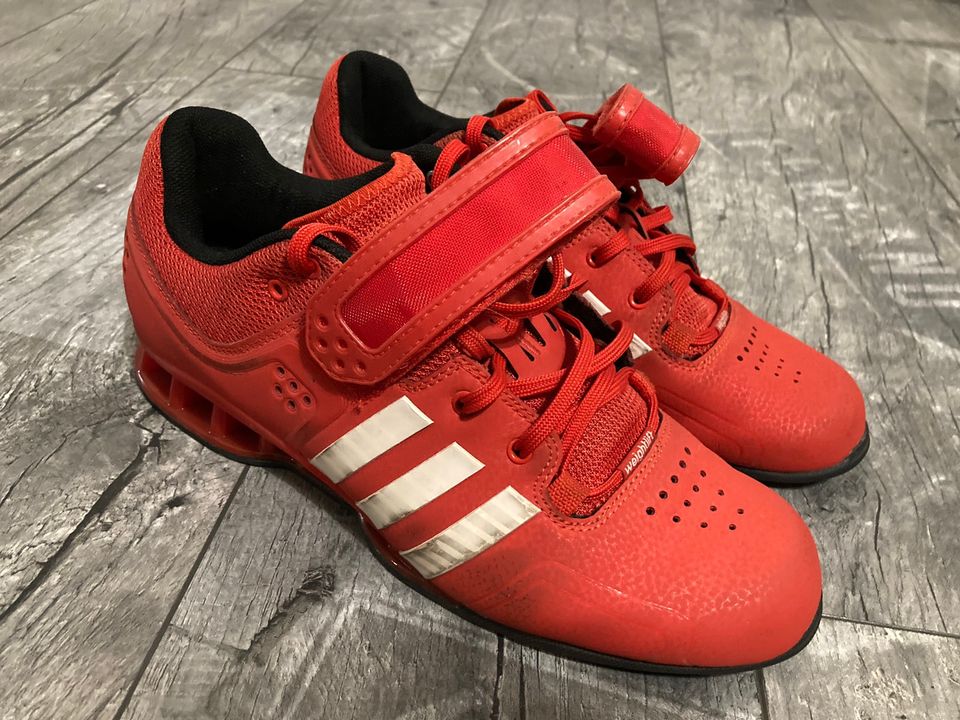 Adidas Adipower painonnostokengät (43 1/3)