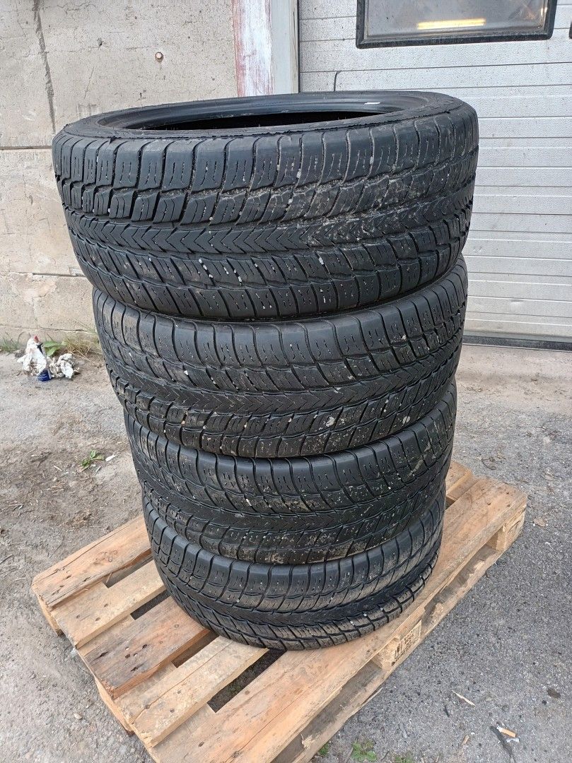 Goodyear Fortera 285/45R22 114H Kesä 4kpl