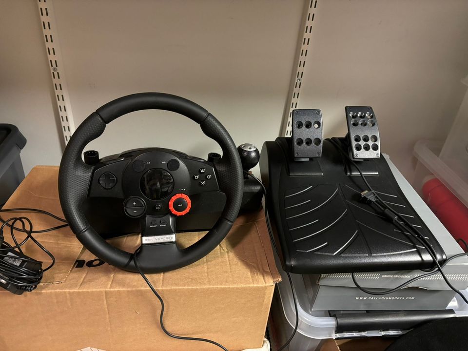 Logitech Driving Force GT ratti+polkimet