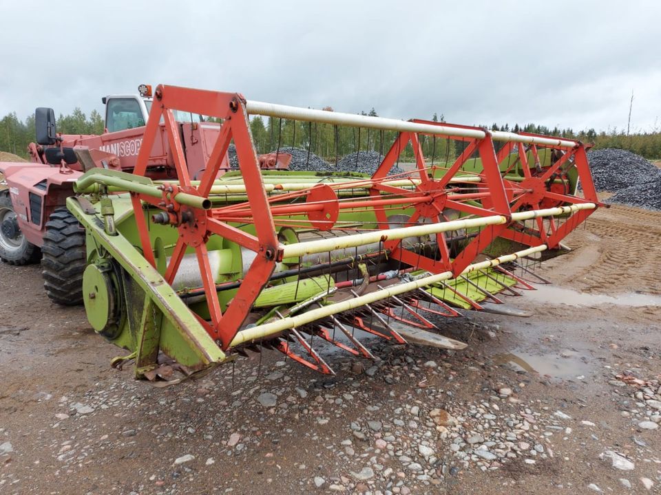 Claas leikkuupuimurin leikkuupöytä 360cm