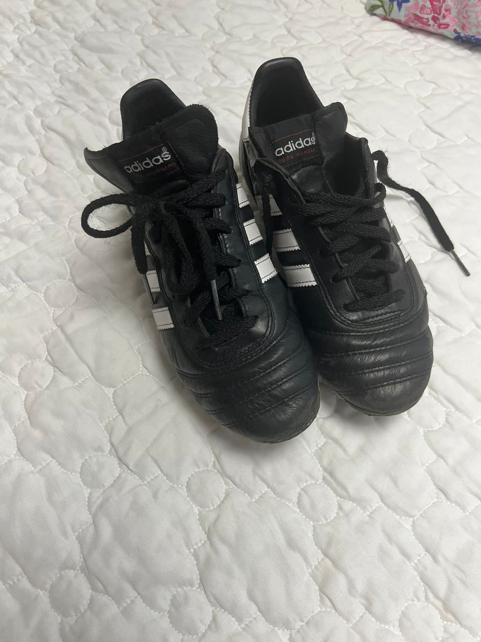 Adidas Copa Mundial jalkapallokengät