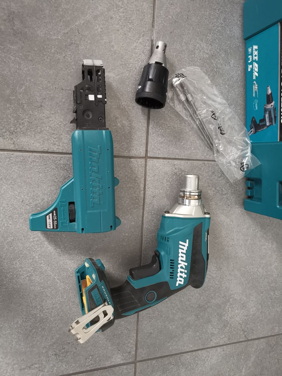 Makita DFS452ZJX3 nauharuuviväännin