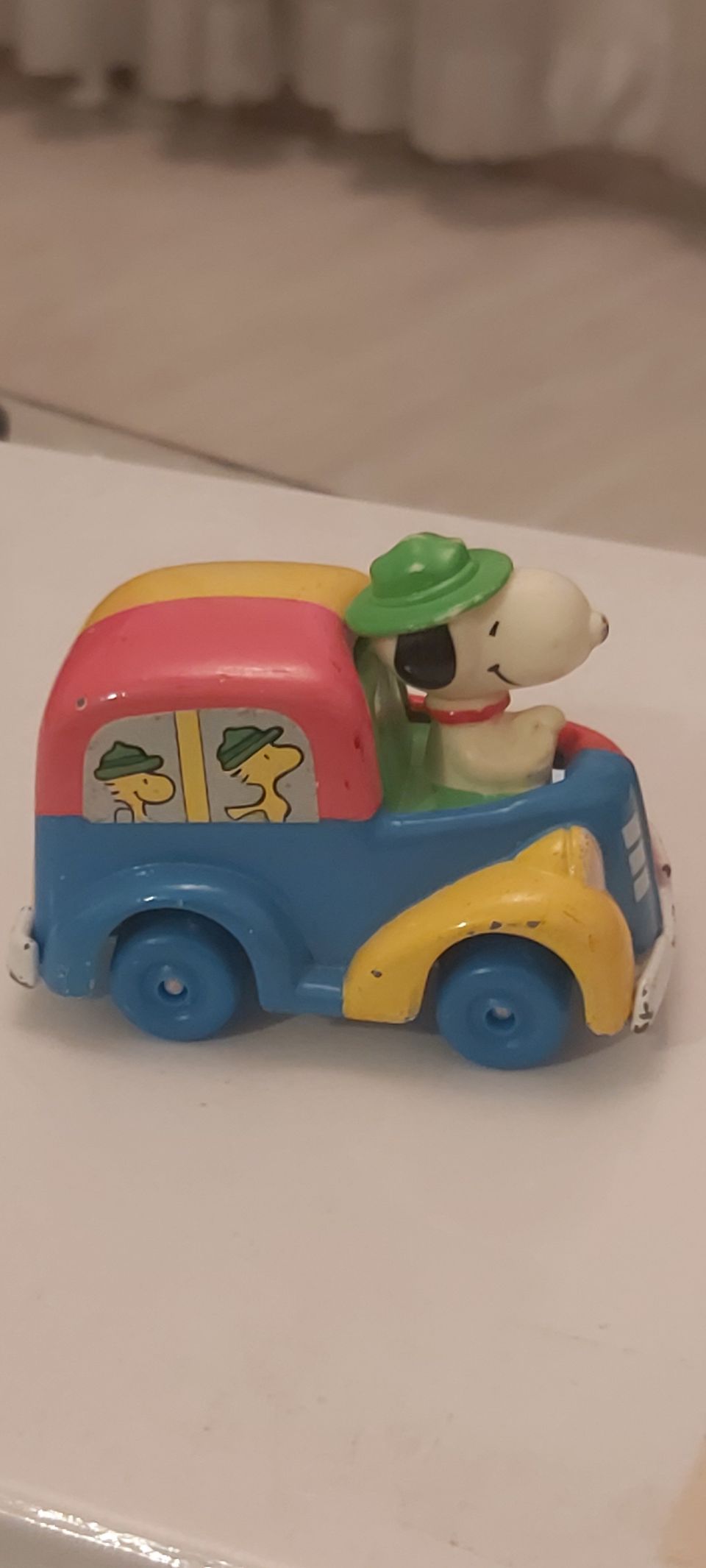 Vintage Snoopy auto