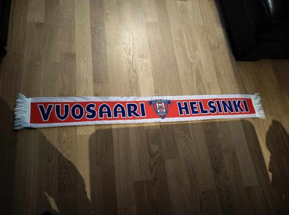 FC Viikingit jalkapallohuivi, uusi