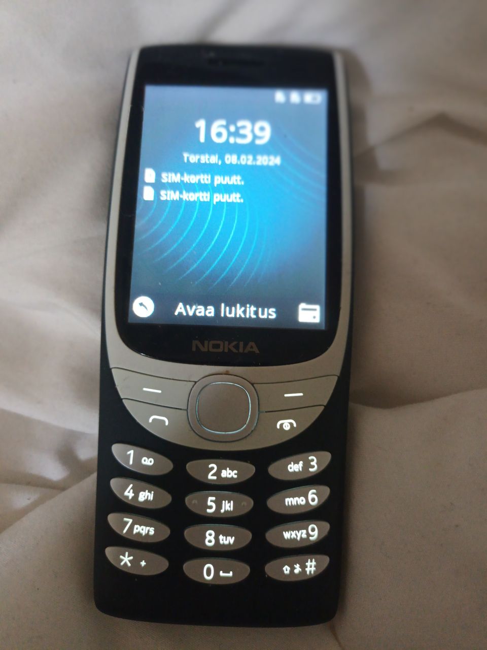 Nokia 8210 4G matkapuhelin (sininen)