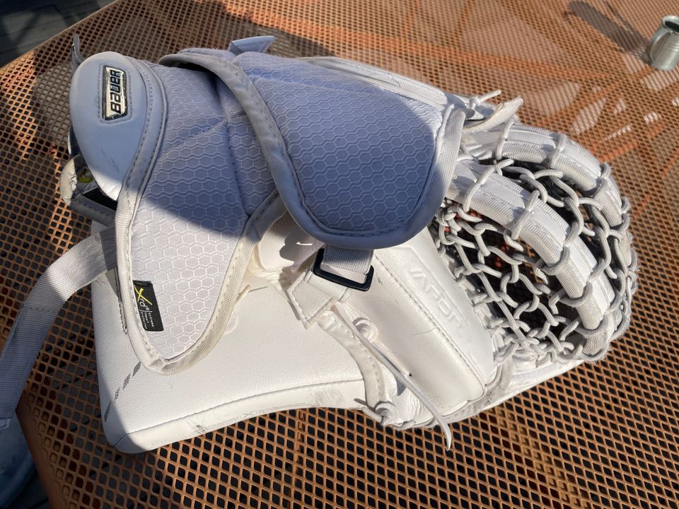 Bauer Vapor Hyperlite maalivahdin räpylä