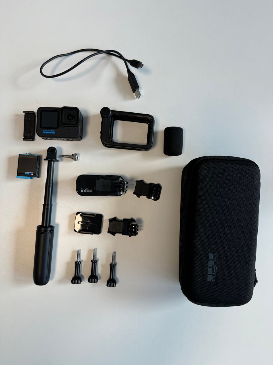 GoPro Hero 10 Black actionkamera bundle / GoPro Hero Black Media Mod kuori