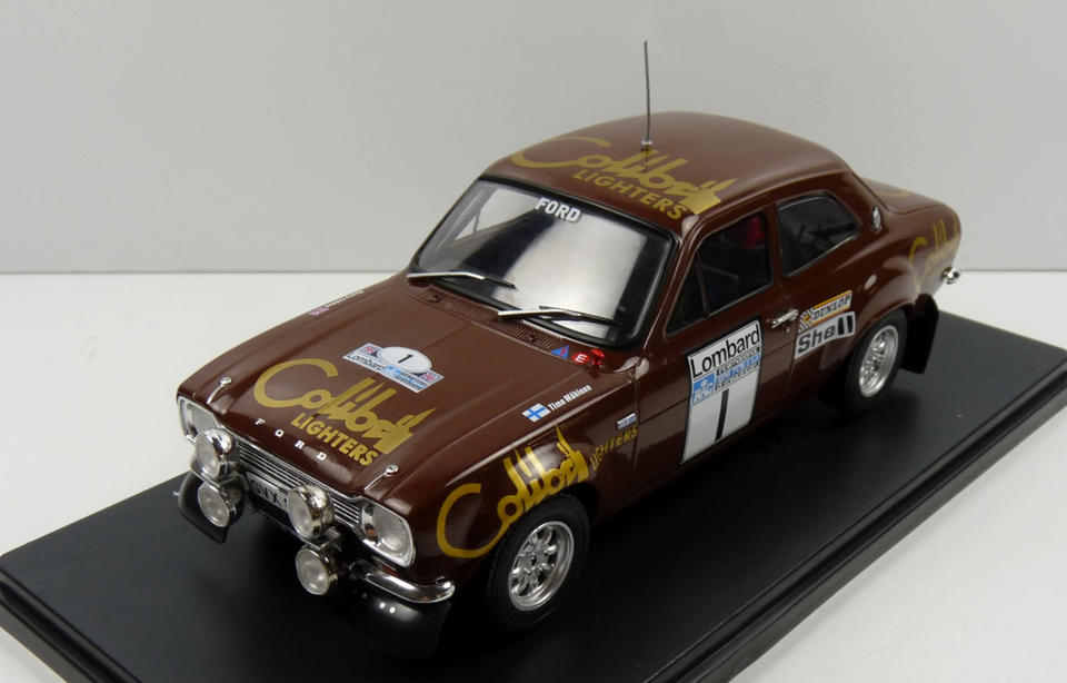 Ralliauto pienoismalli auto 1974 Timo Mäkinen Ford Escort RS 1600 1:24 17cm