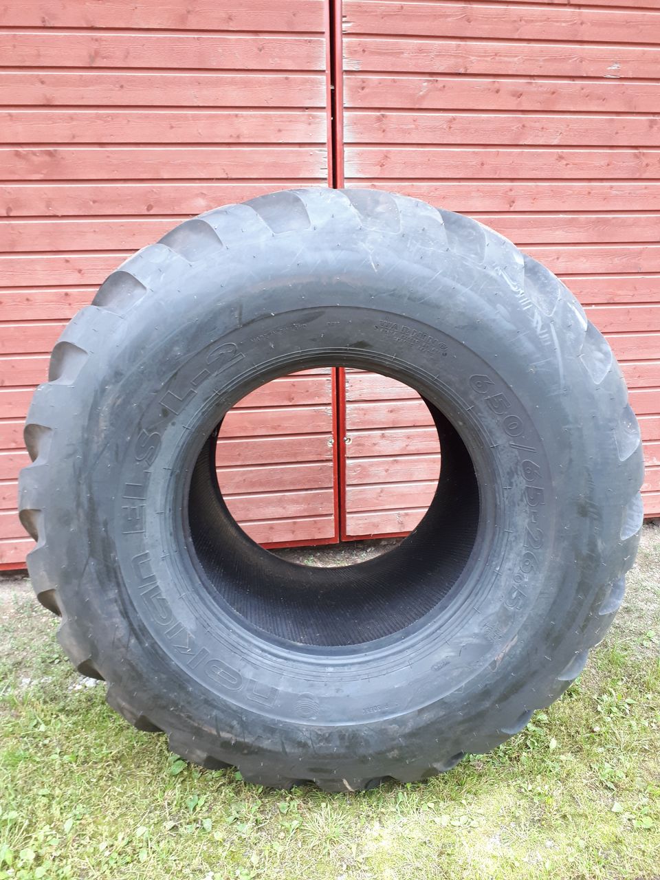 2kpl Nokian 650/65 -26.5 ELS L-2