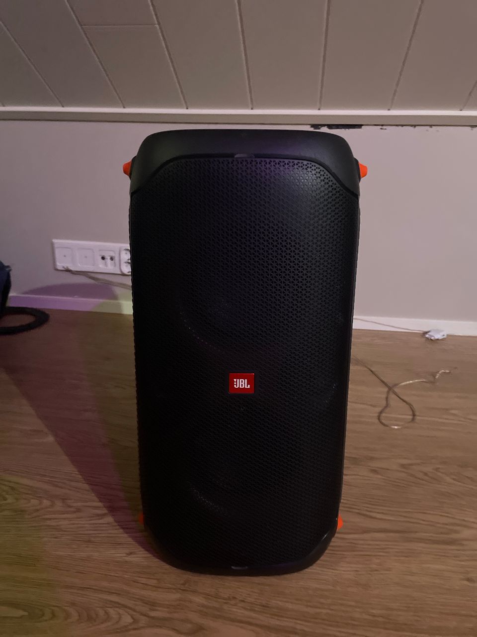 jbl partybox 110