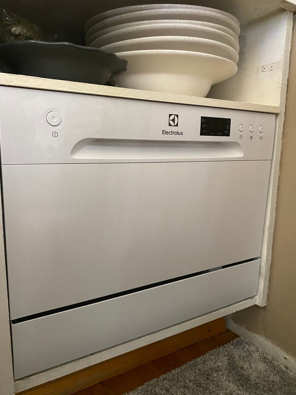 Astianpesukone Compact Electrolux