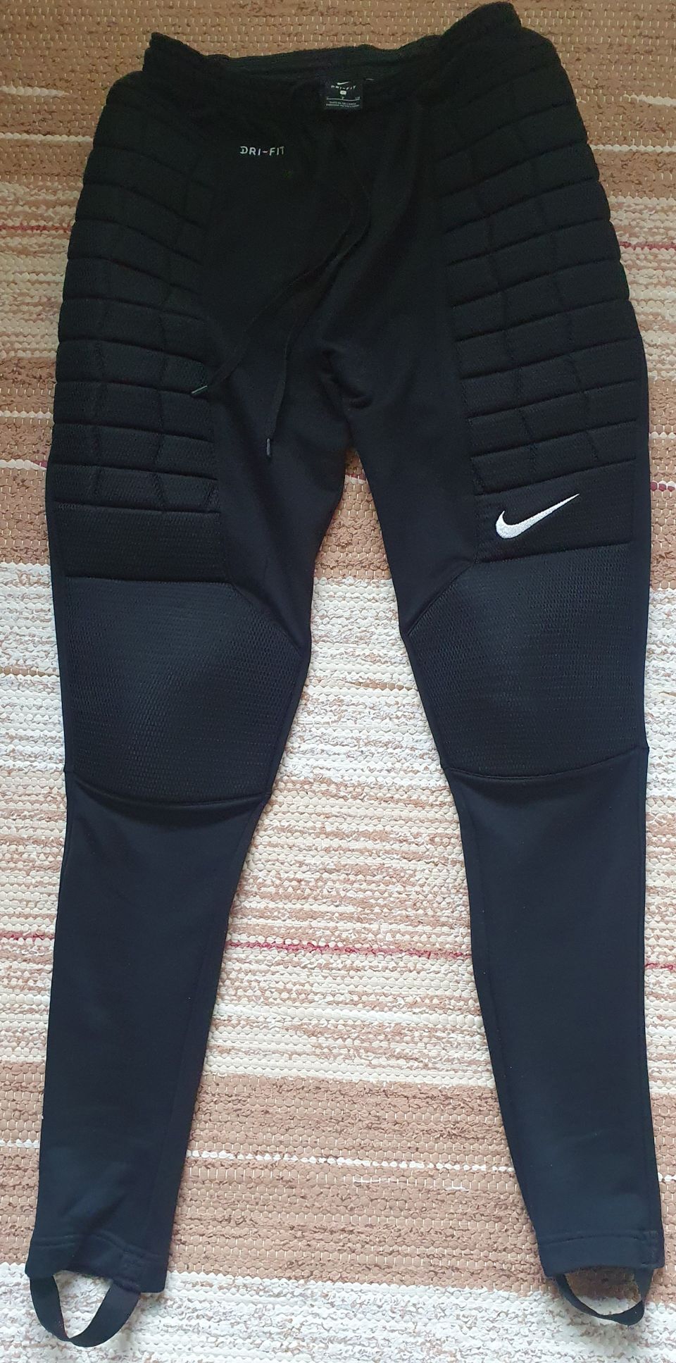 Nike Dri-Fit jalkapallo maalivahdin housut