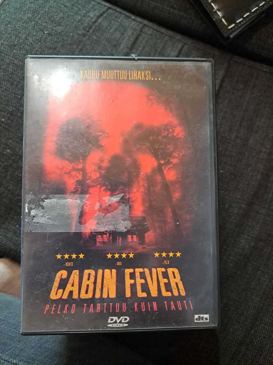 Cabin rever- pelko tarttuu kuin tauti