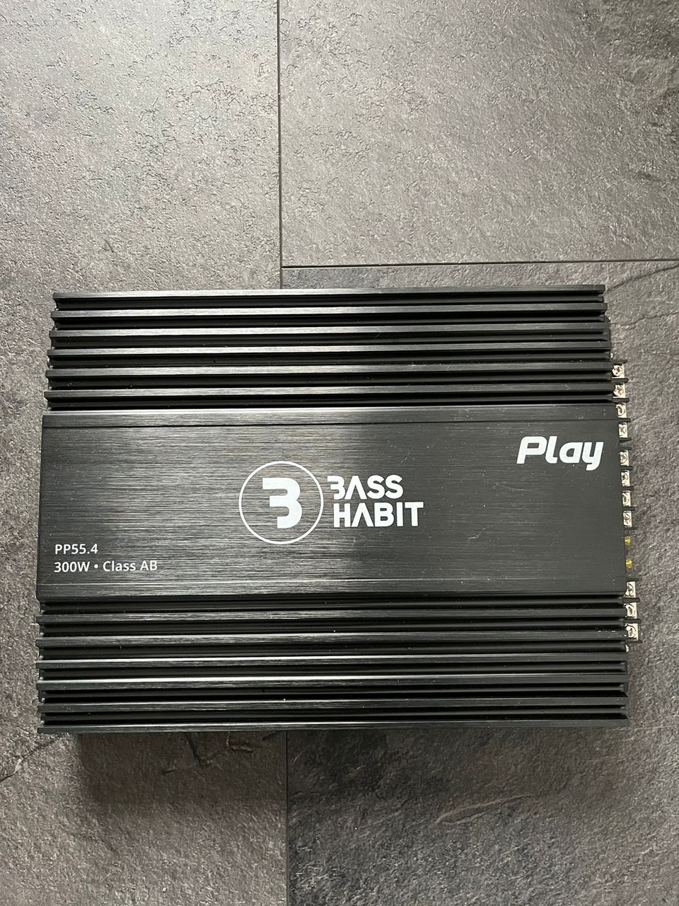 Bass Habit Play Power 55.4 (gen. 2)