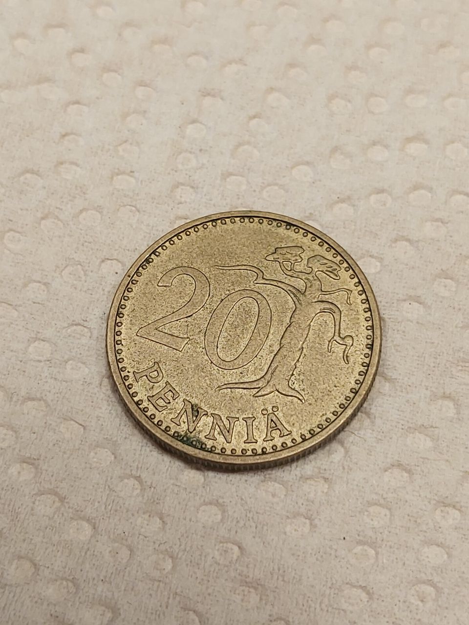 20 penniä, 1975