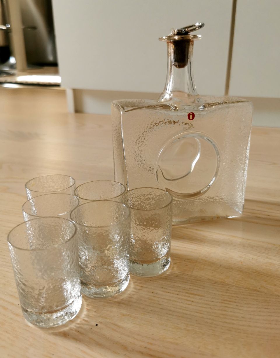 Iittala, Tapio Wirkkala lasipullo ja 6 snapsilasia