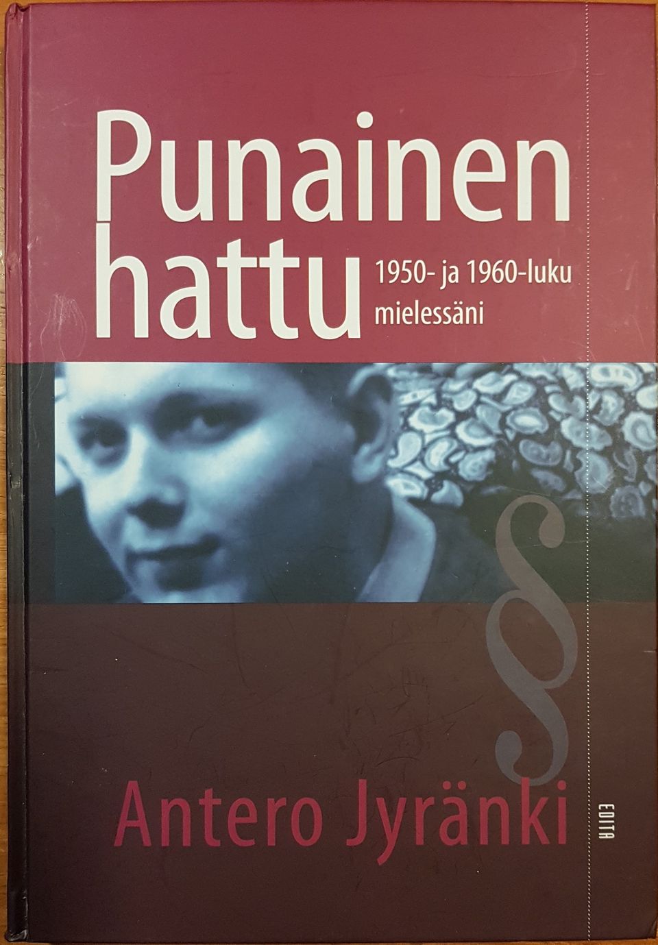 Antero Jyränki, muistelmat - Punainen hattu