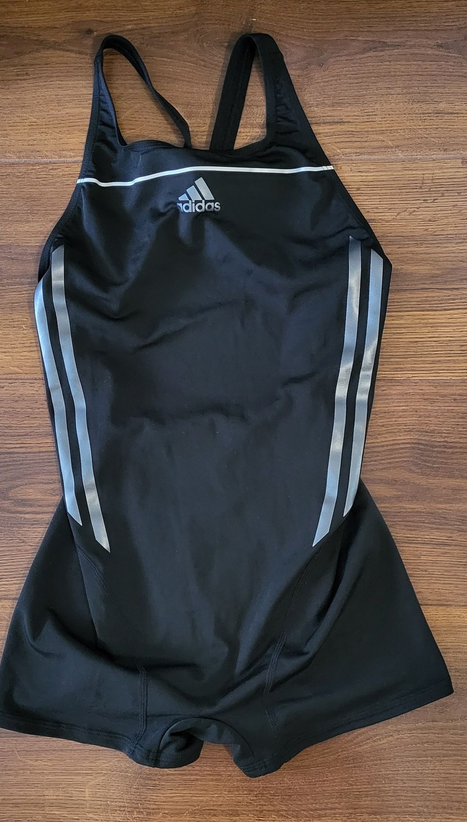 Adidas uikkarit