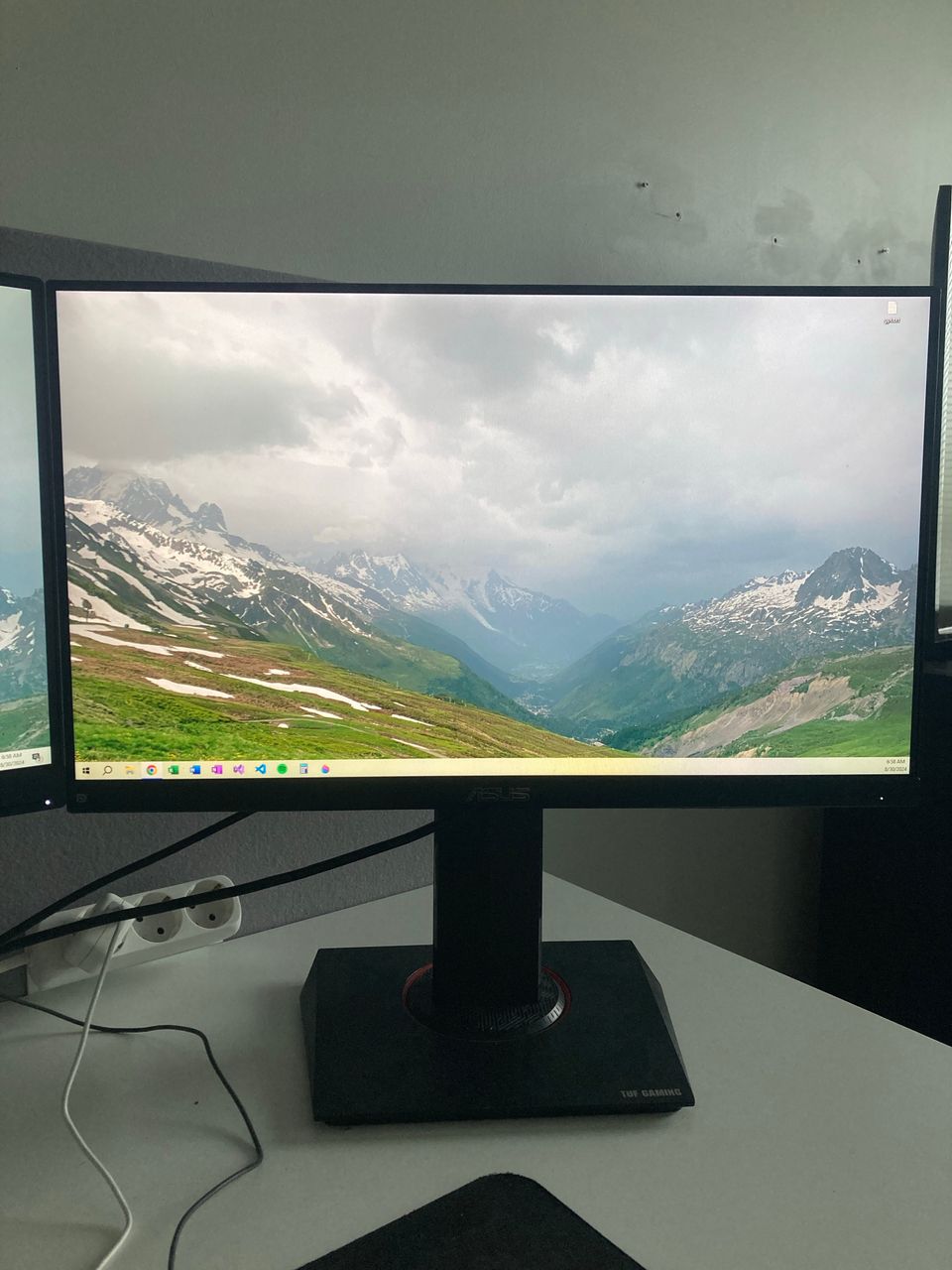 Asus vg249 144hz 1ms pelinäyttö