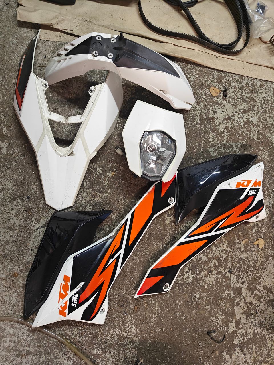 Ktm 690 katteet