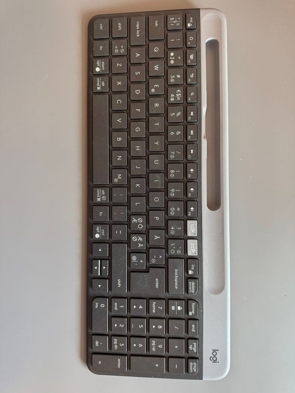 Logitech Keyboard K580