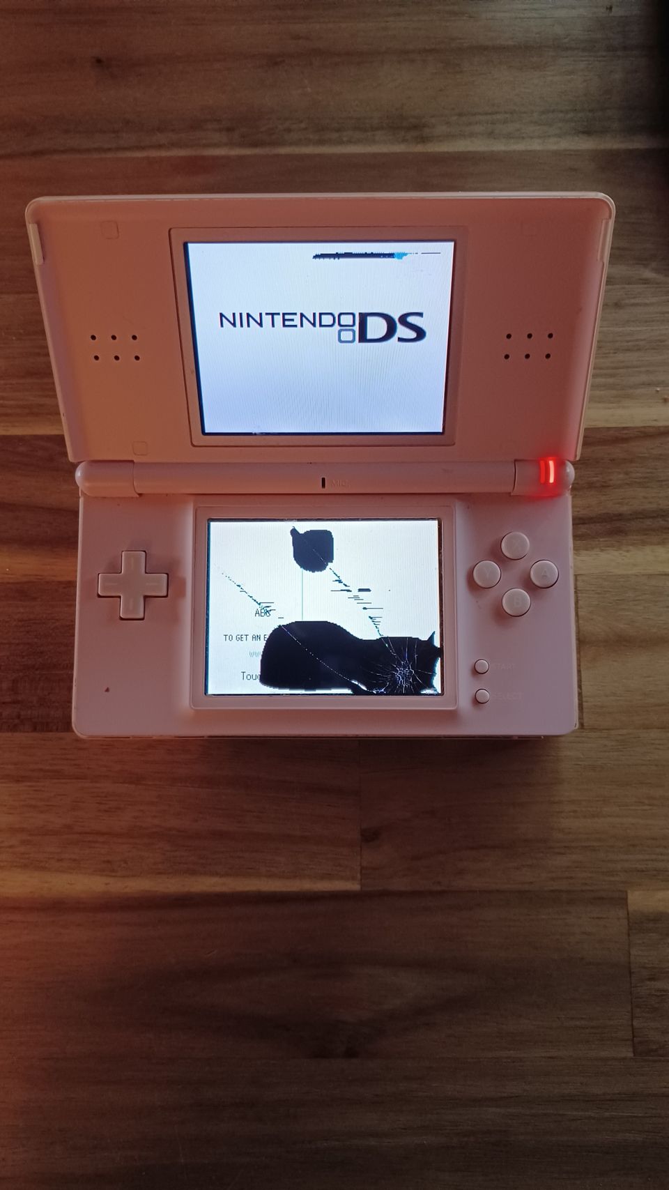 Nintendo DS Lite (Näyttö Rikki)