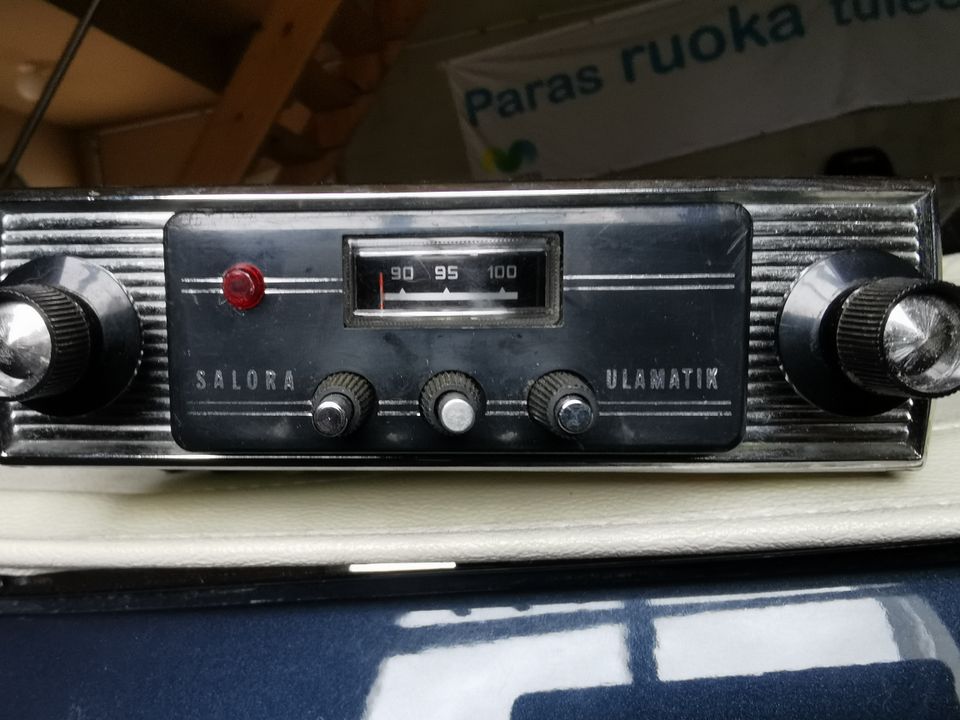 Autoradio Salora 6v