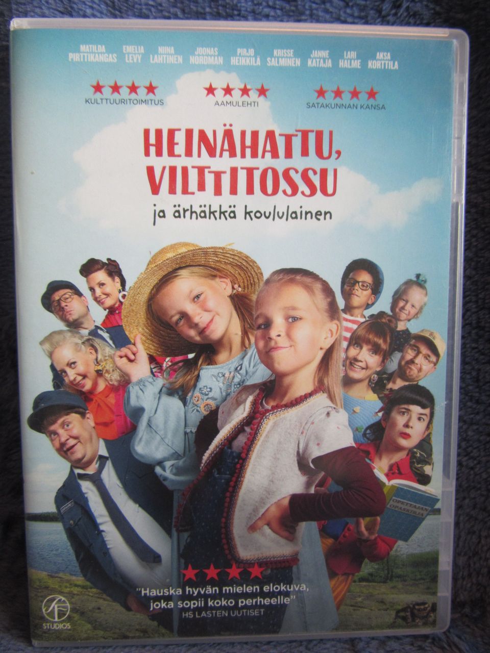 Heinähattu , Vilttitossu ja ärhäkkä koululainen dvd