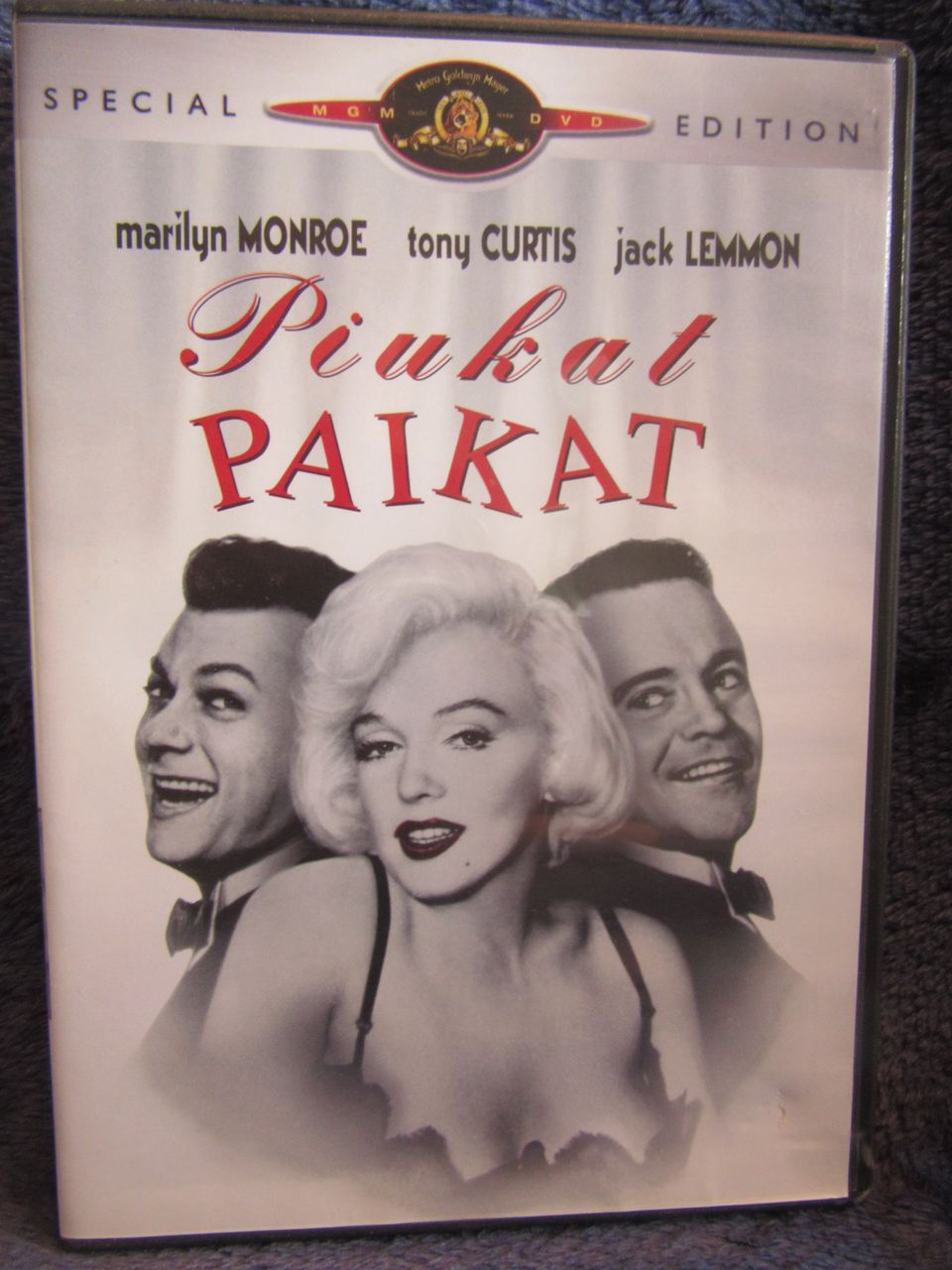 Piukat paikat dvd