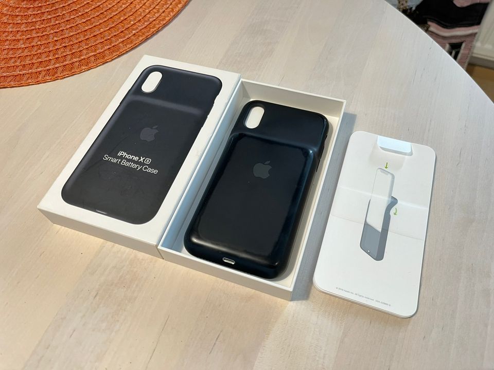 iPhone Xs Smart Battery Case