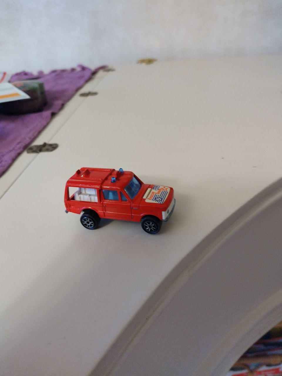 Pikkuauto Majorette Vintage Range Rover, nro 246