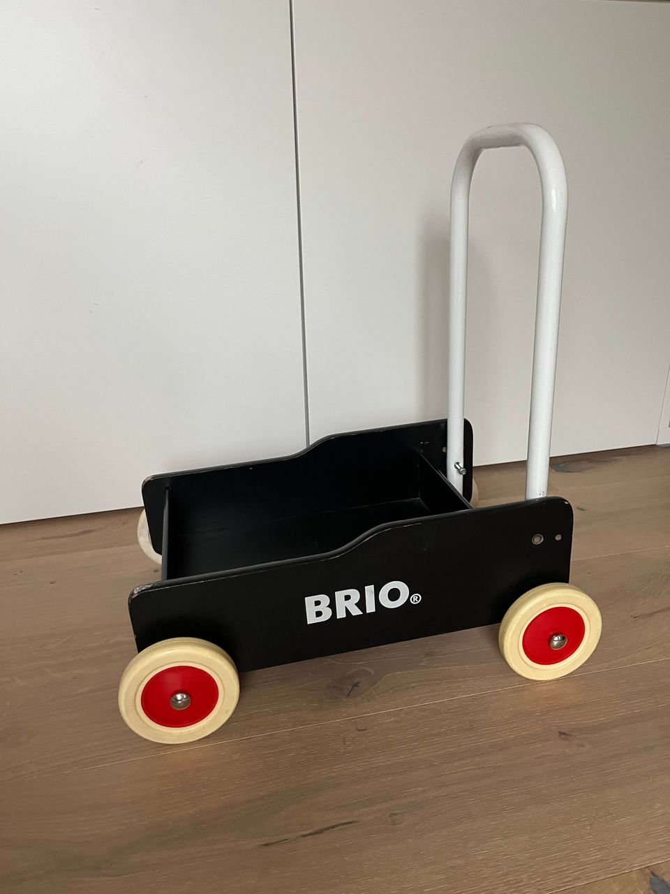 Brio kävelykärry