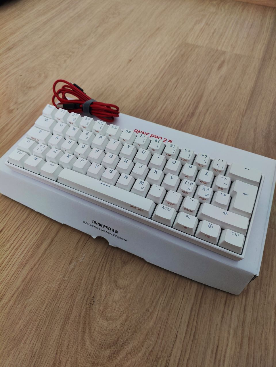 Anne Pro 2 [Gateron Brown] näppäimistö