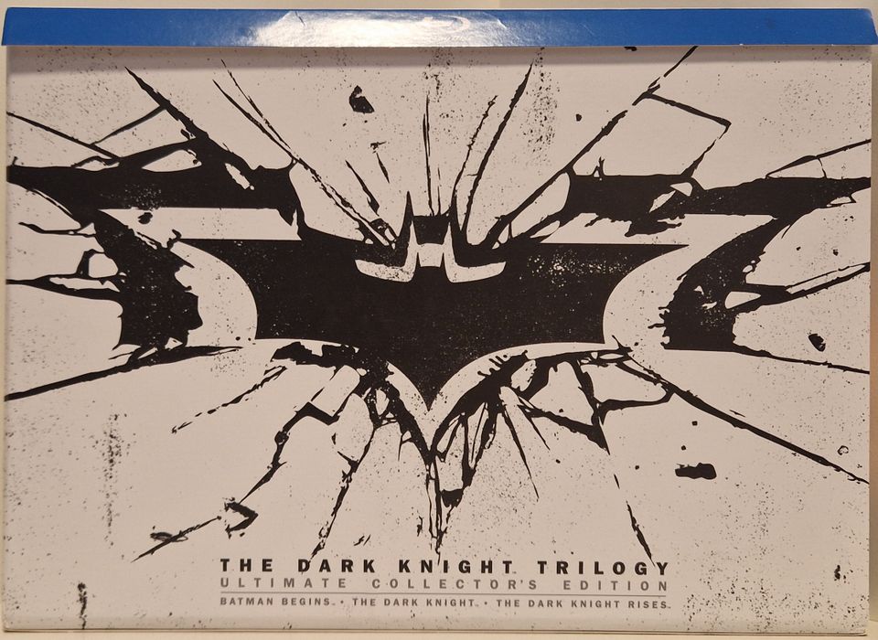 Batman The Dark Knight Trilogy Ultimate Collector's Edition