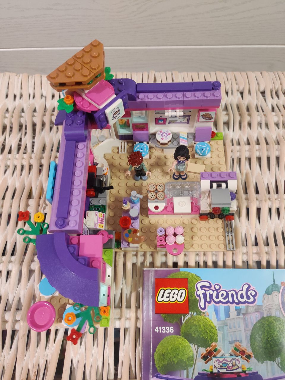 Lego Friends Emman taidekahvila 41336