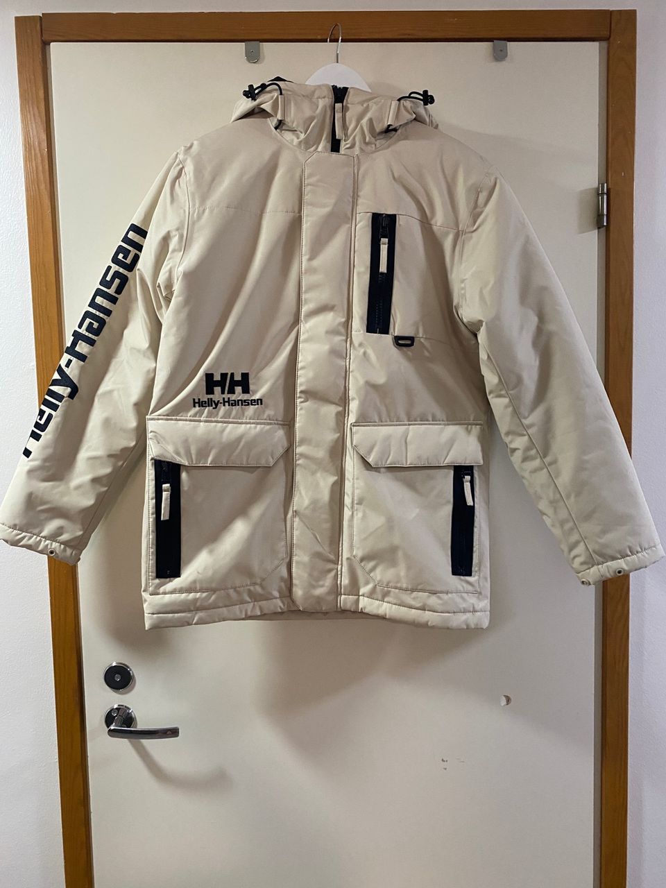 Helly Hansen takki