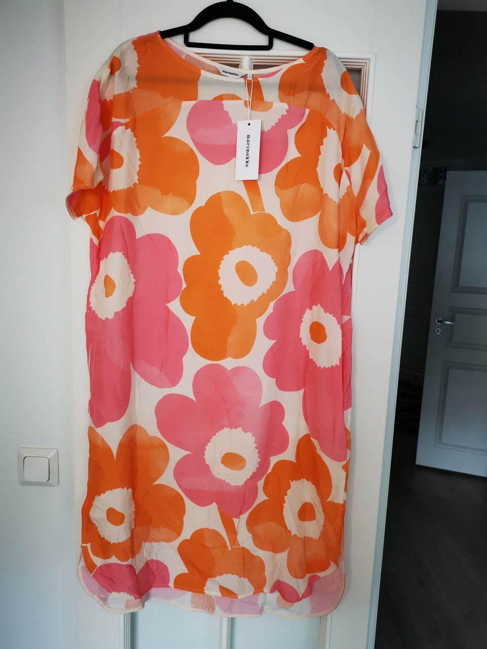 UUSI Ihana Marimekko Majus