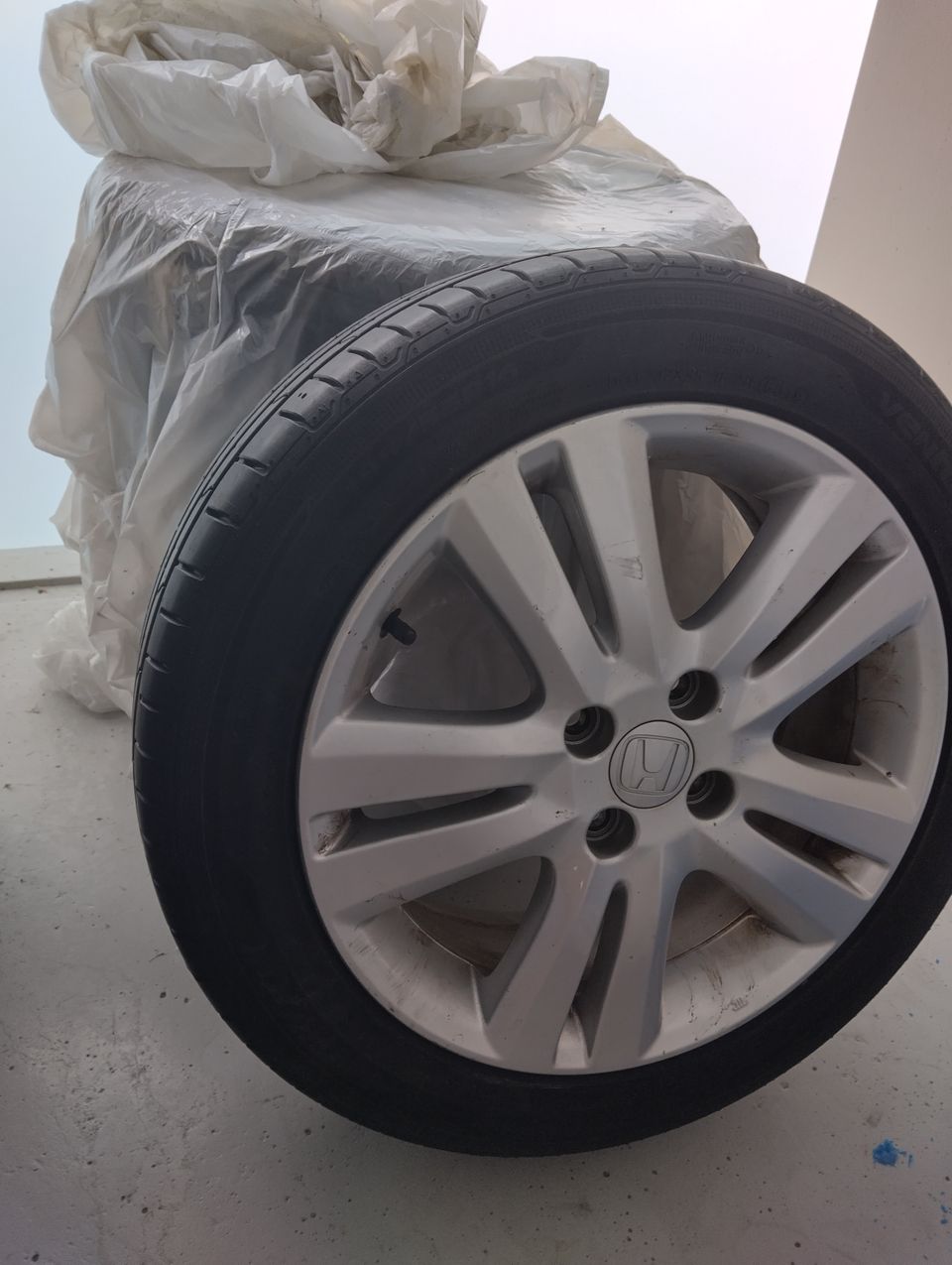 Honda Jazz (2011) Hankook 185/55R16 kesärenkaat