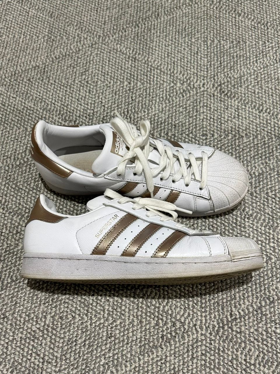 Adidas Superstar kengät