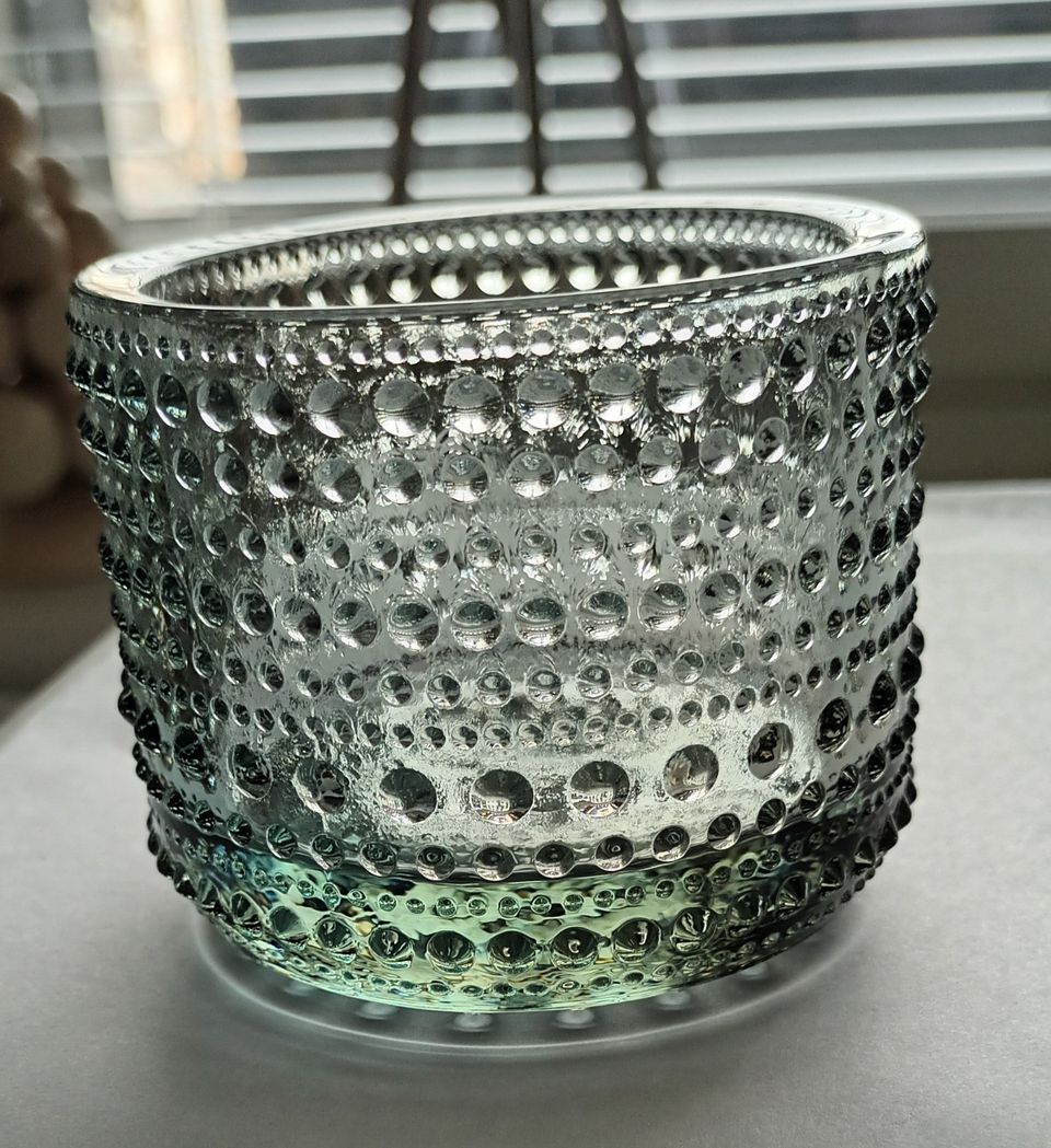 Iittala Kastehelmi tuikku, väliväri