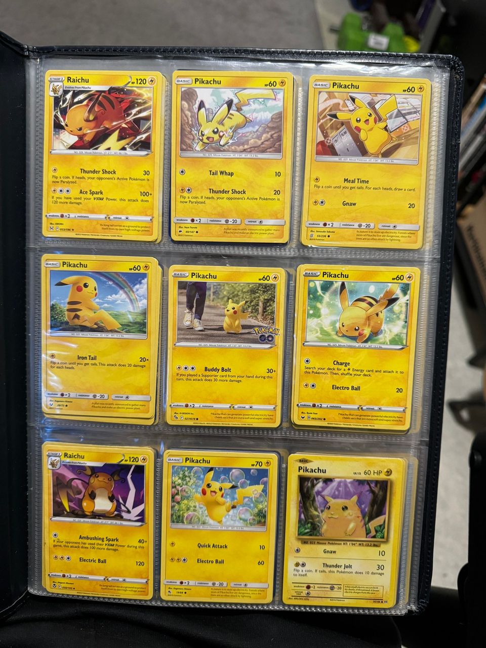 9kpl Pikachu & Raichu Pokemon kortteja